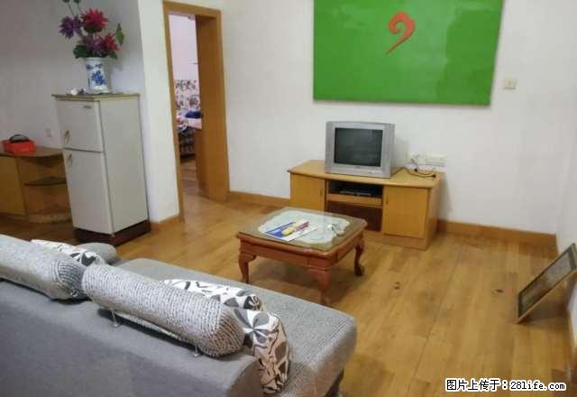 广场北路 二院 九中附近,房间宽敞 出入方便 拎包入住 - 房屋出租 - 房屋租售 - 景德镇分类信息 - 景德镇28生活网 jdz.28life.com