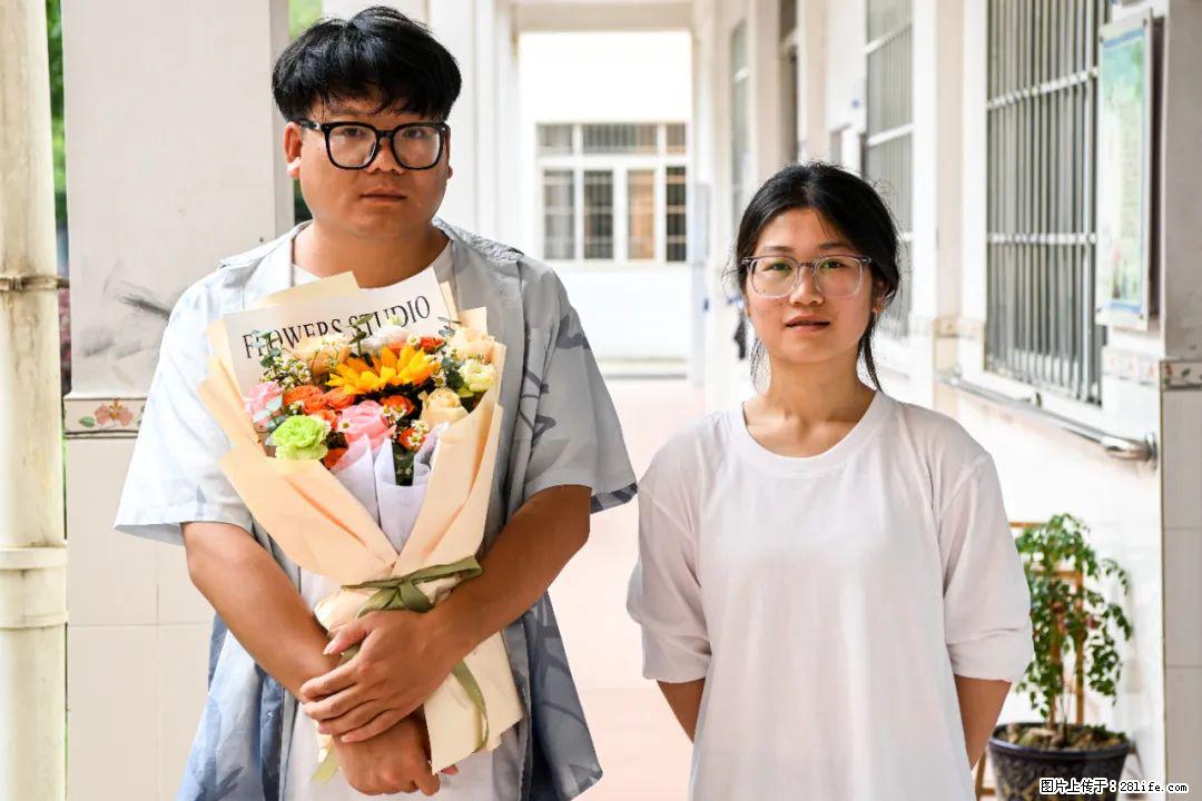 全网追的“扁担女孩”，找了一份暑假工，时薪12元 - 景德镇生活资讯 - 景德镇28生活网 jdz.28life.com